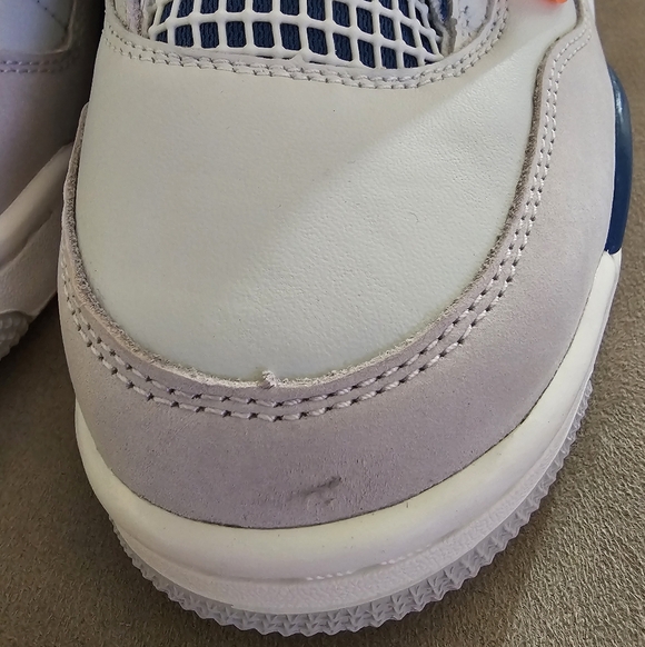 Nike Air Jordan 4 Retro Military Blue Sneakers Mens Size 8 B-Grade FV5029-141 se - Picture 3 of 5